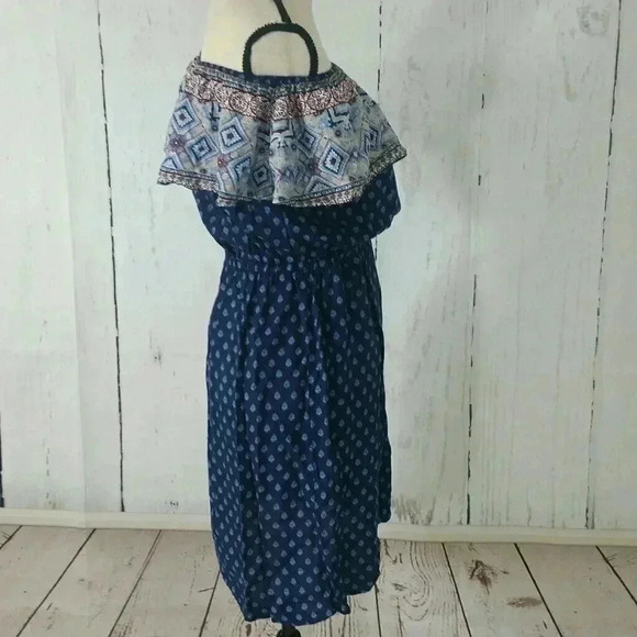 Almost Famous Off Shoulder Boho Dress - Picture 3 of 4